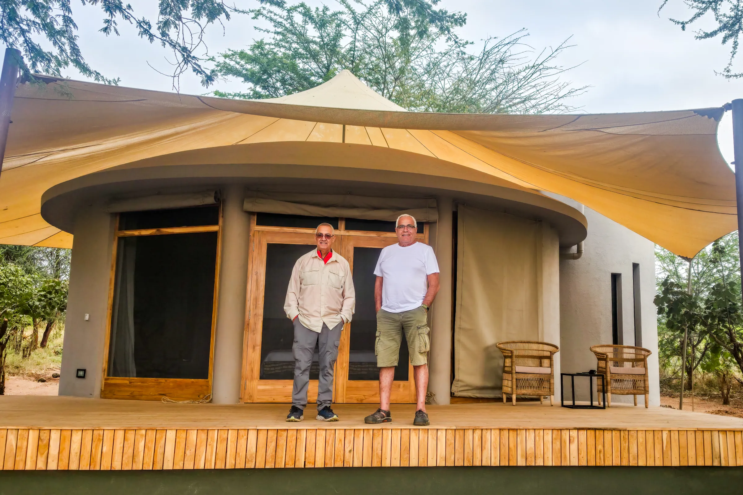 Comfort tented camps
